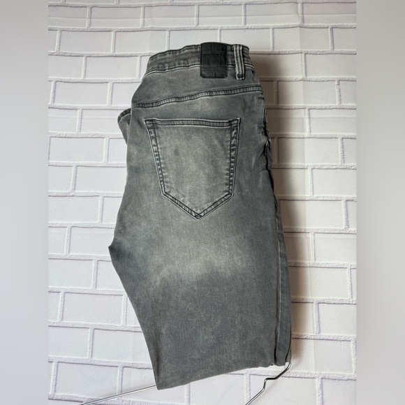 Only & Sons Men's Washed Gray Straight Leg Jeans Size
38x32 - Picture 8 of 11